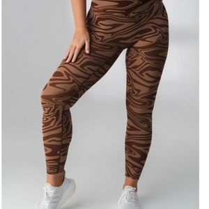 Balance Athletica Legging Size SMALL